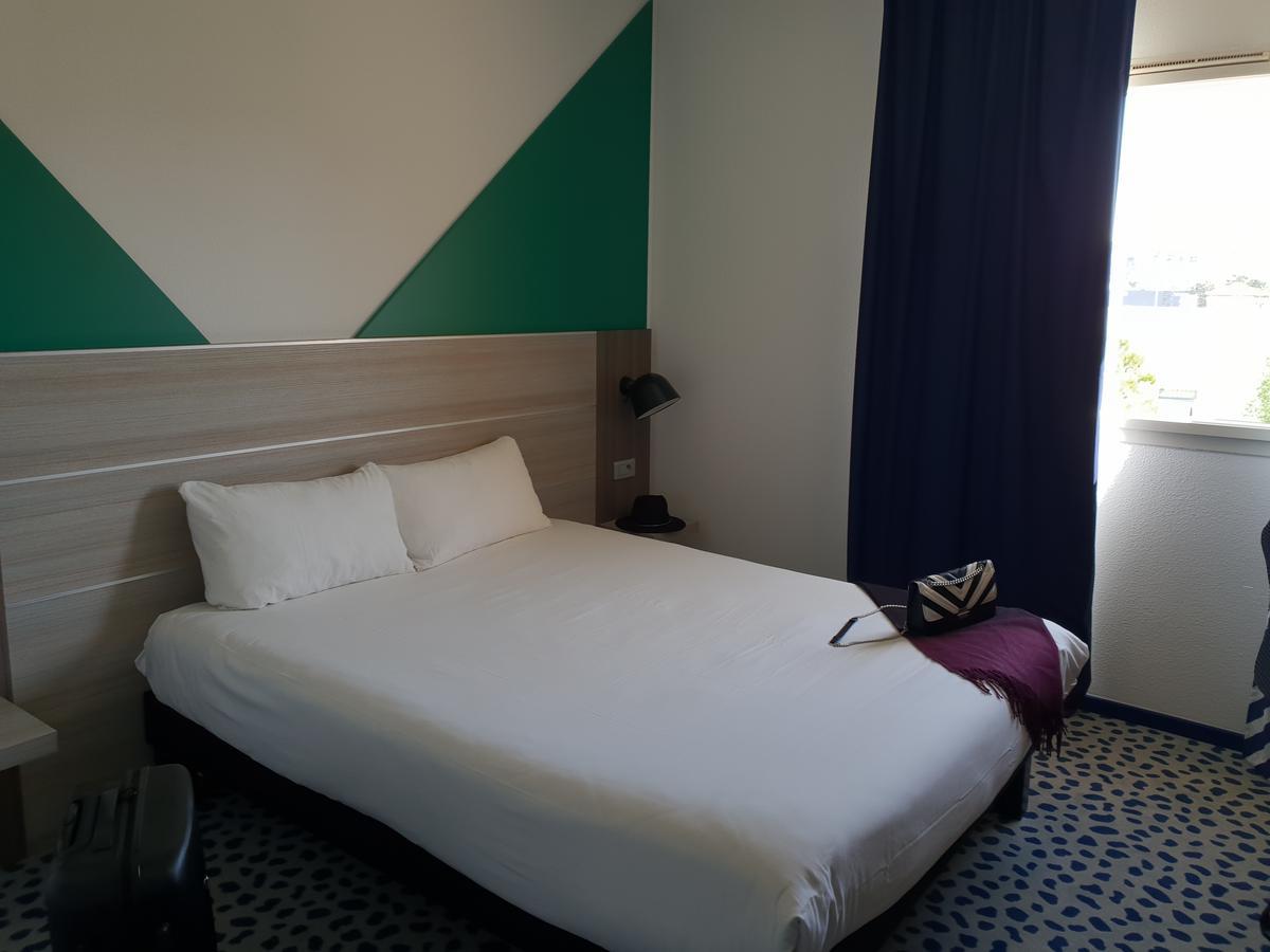 Ibis Styles Marseille Plan De Campagne Les Pennes-Mirabeau Exterior foto